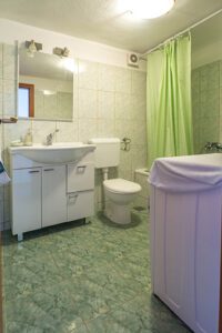Biograd na Moru_Kroatien_Wohnung mieten Kroatien_Dreizimmerwohnung am Meer_Langzeitmiete_Erdgeschoss