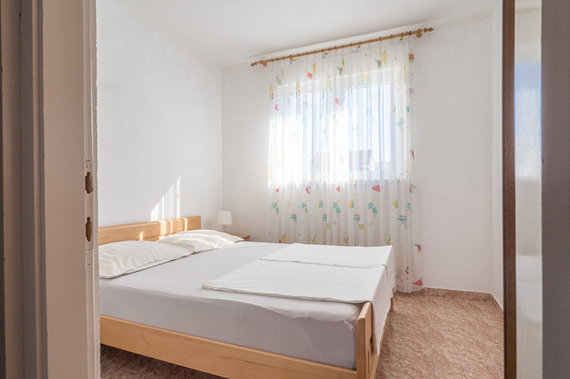 Zweizimmer-Wohnung dauerhaft mieten in Kroatien, Meerblick, Langzeitmeite am Meer in Kroatien