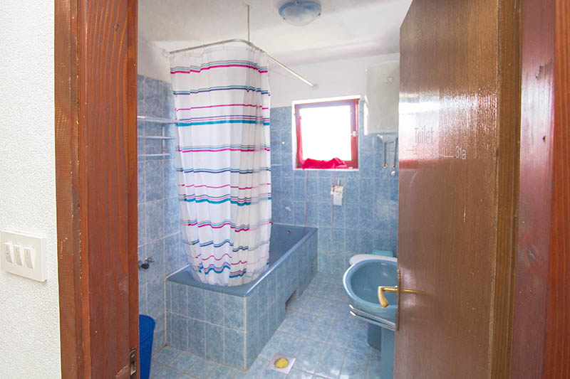 Dreizimmerwohnung in Kroatien zur Langzeitmiete_Badezimmer_2_web