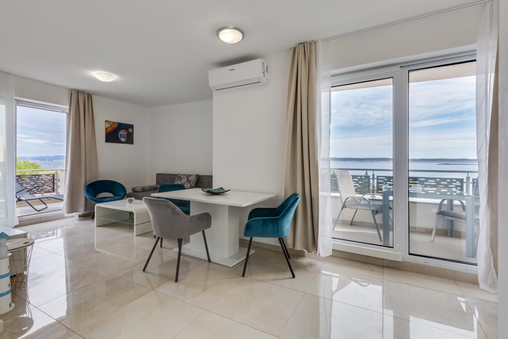Traumhafte Wohnung direkt am Meer – Neubau mit Meerblick