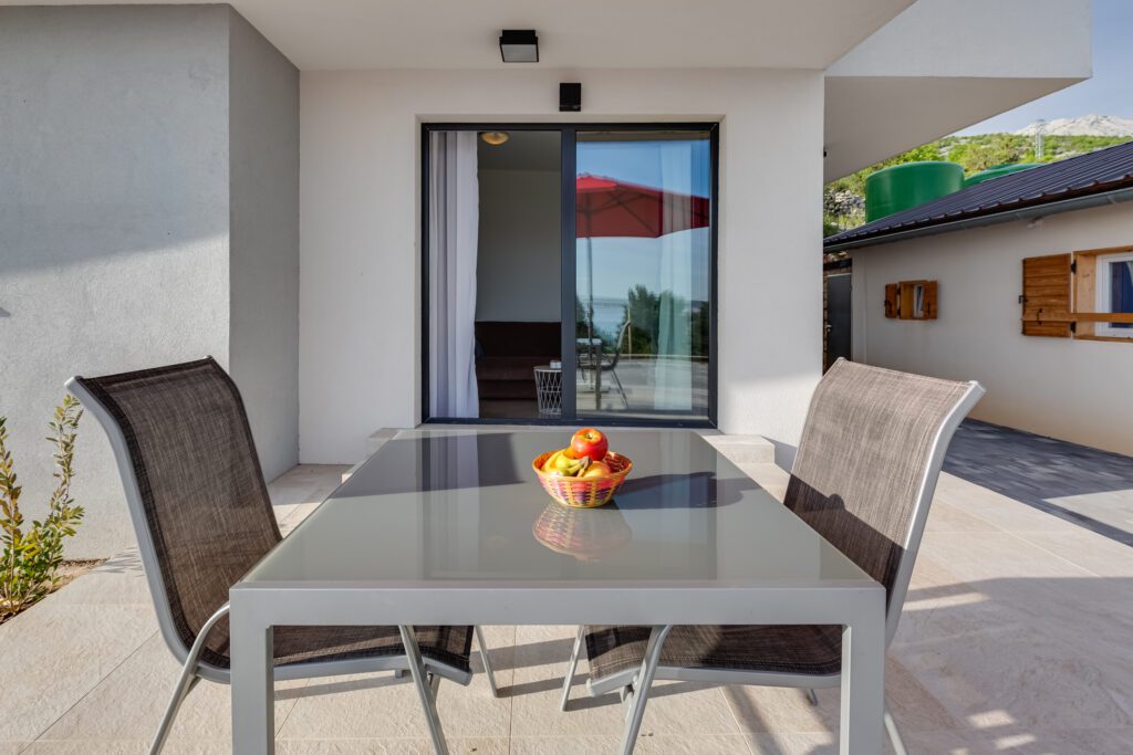 Traumhafte Wohnung direkt am Meer – Neubau mit Meerblick