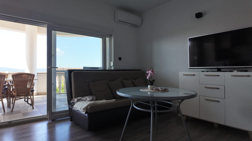 Wohnen mit Meerblick in Sveti Filip i Jakov in Kroatien, 65 m²