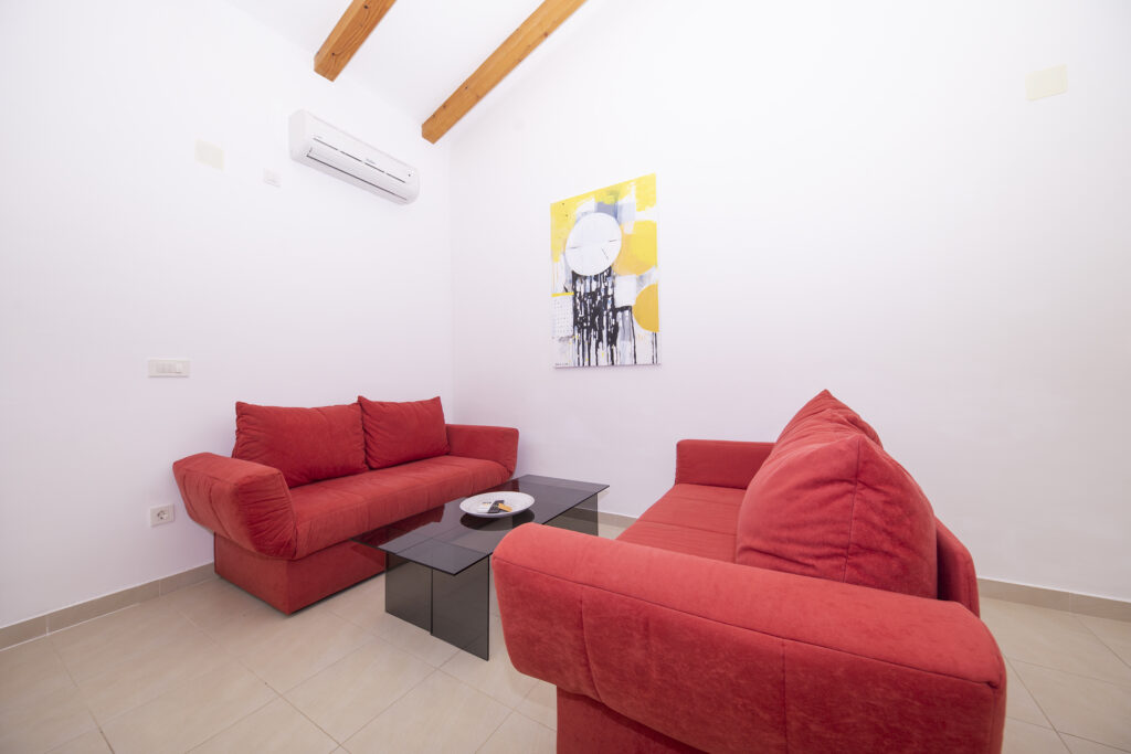 Gepflegte 3-Zimmer-Wohnung im 2. Obergeschoss mit Wellnessbereich, 65 m²